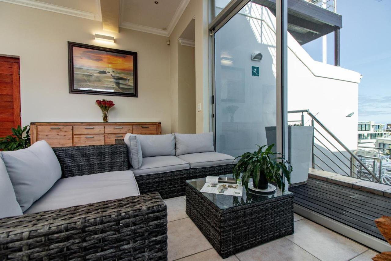 Blaauw Village Guest House Bloubergstrand Eksteriør bilde