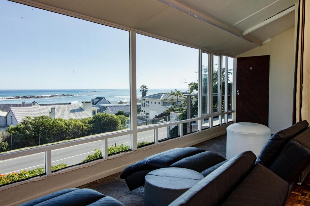 Blaauw Village Guest House Bloubergstrand Eksteriør bilde