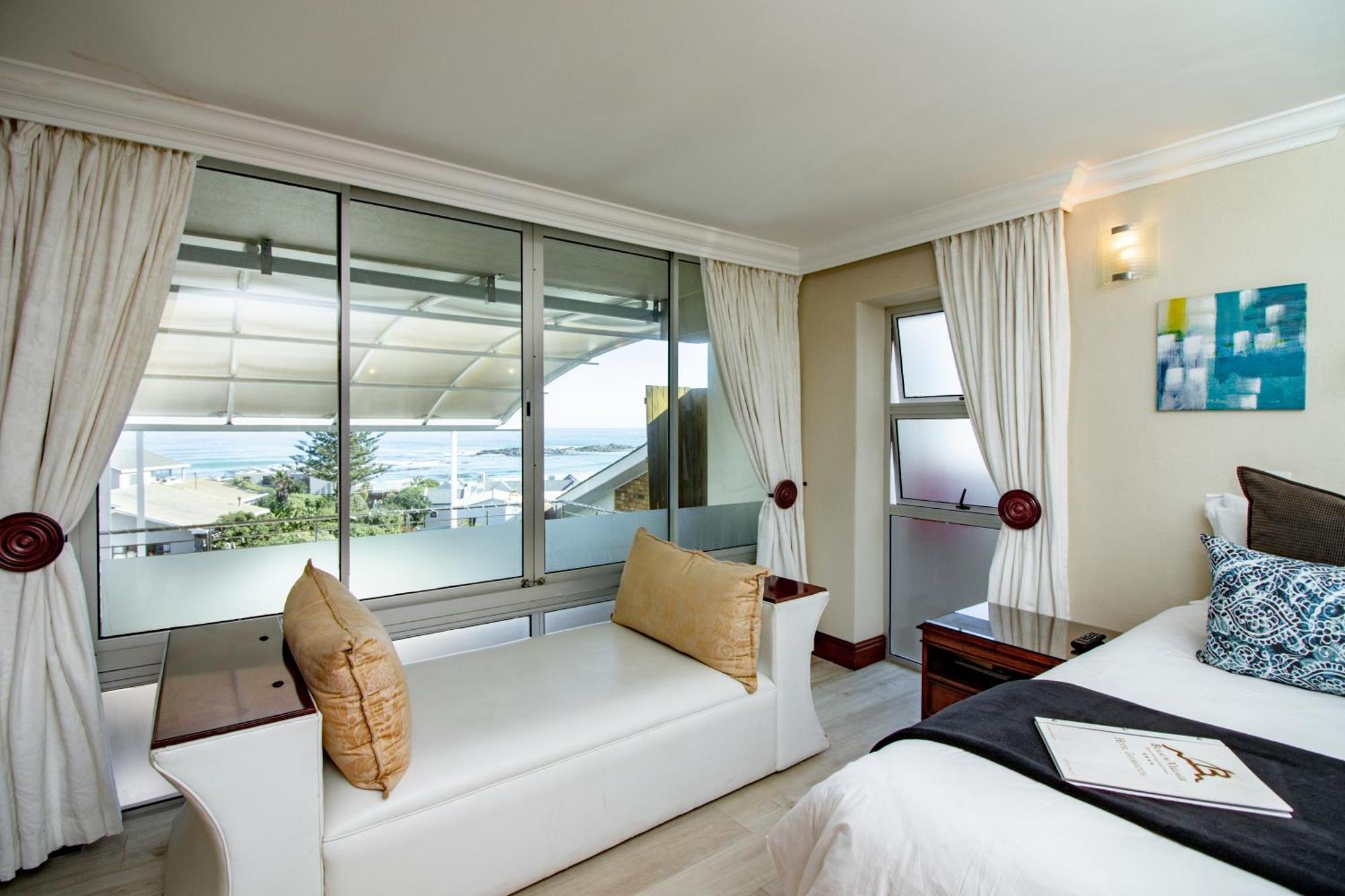 Blaauw Village Guest House Bloubergstrand Eksteriør bilde
