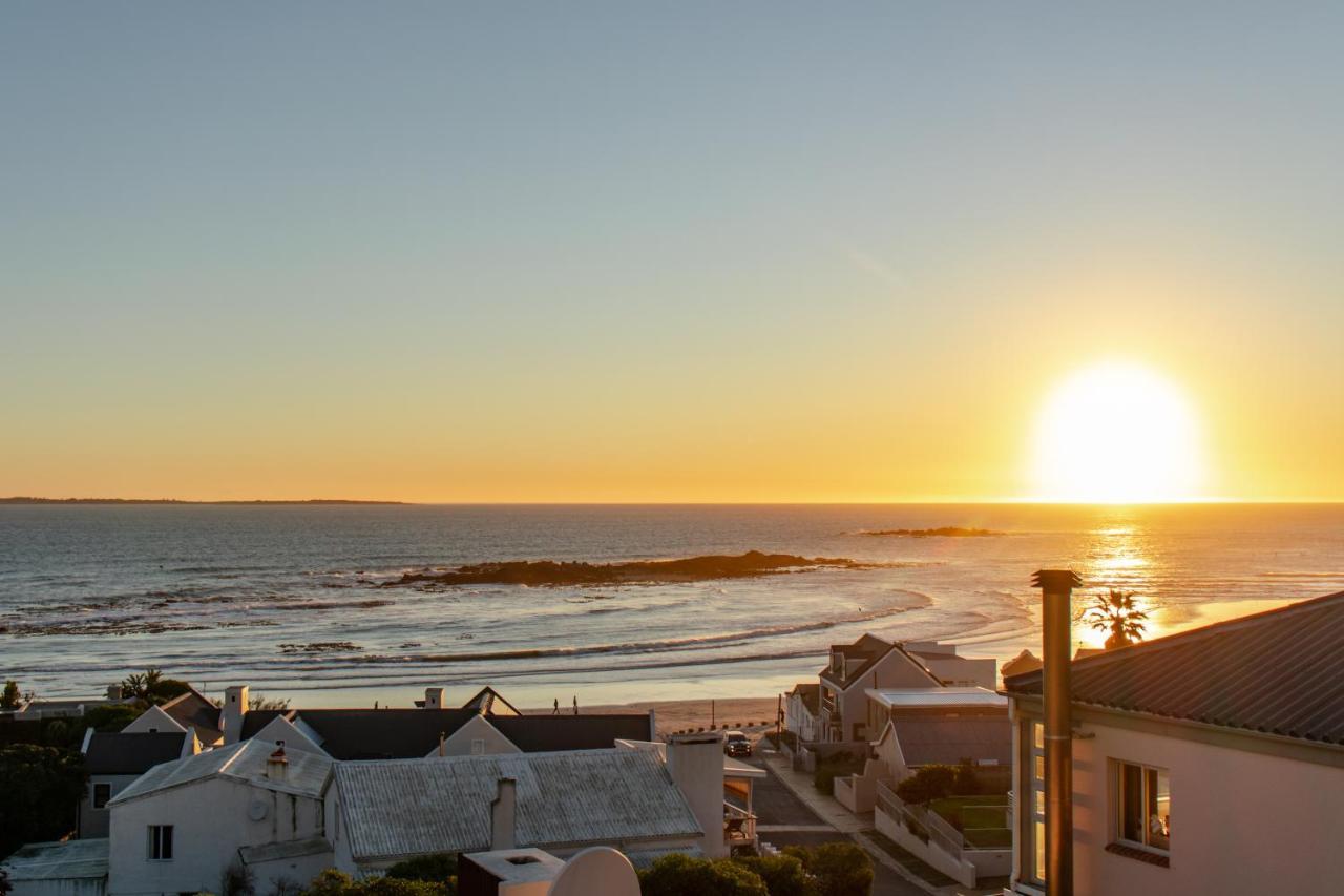 Blaauw Village Guest House Bloubergstrand Eksteriør bilde