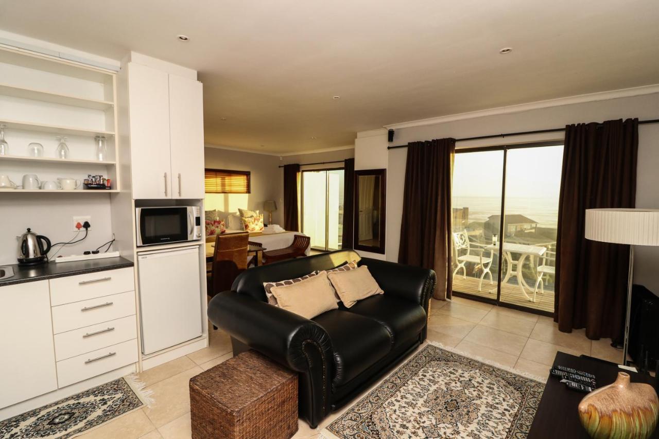 Blaauw Village Guest House Bloubergstrand Eksteriør bilde
