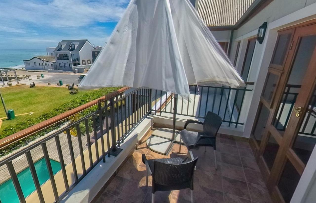 Blaauw Village Guest House Bloubergstrand Eksteriør bilde