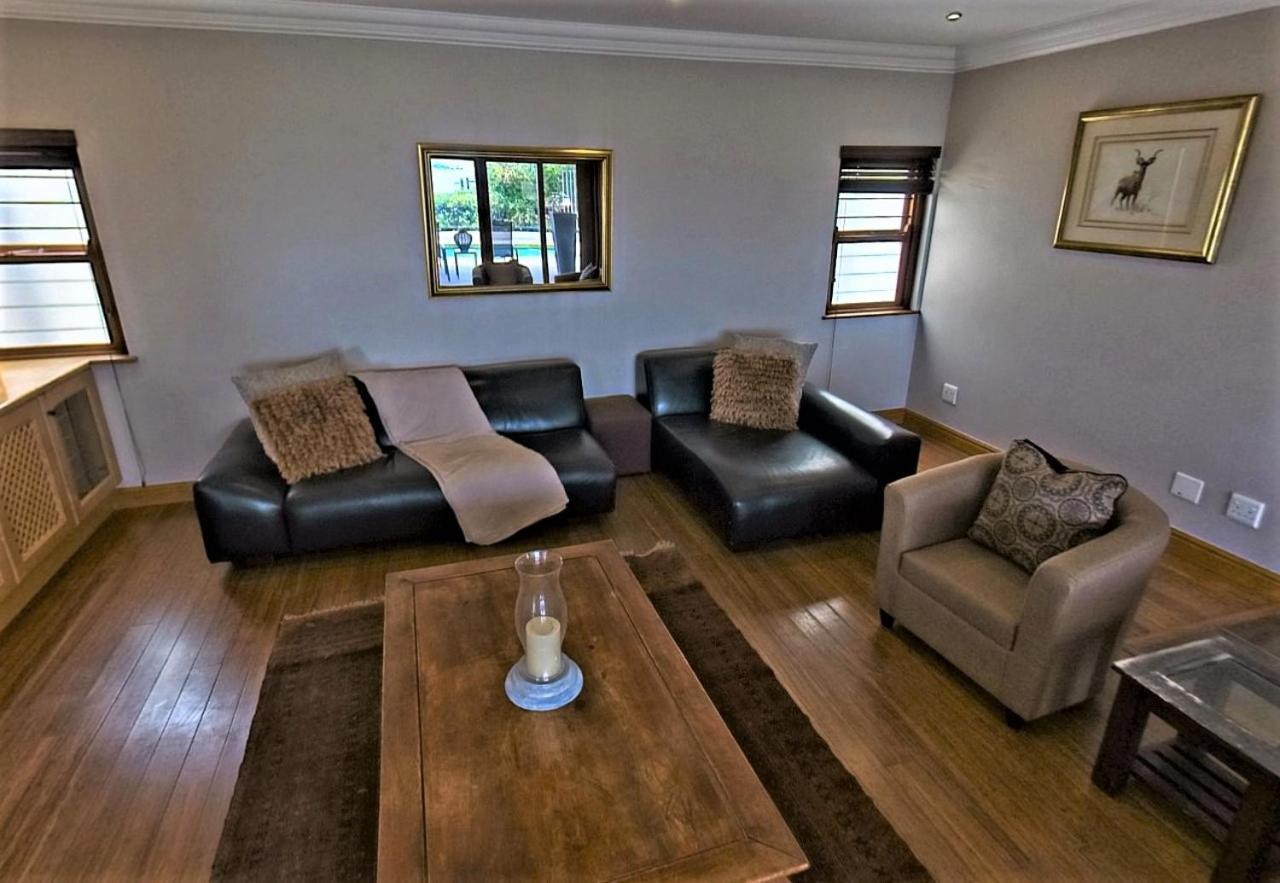 Blaauw Village Guest House Bloubergstrand Eksteriør bilde