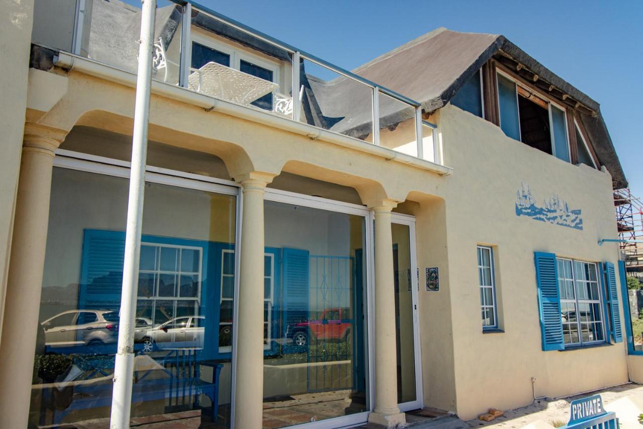 Blaauw Village Guest House Bloubergstrand Eksteriør bilde